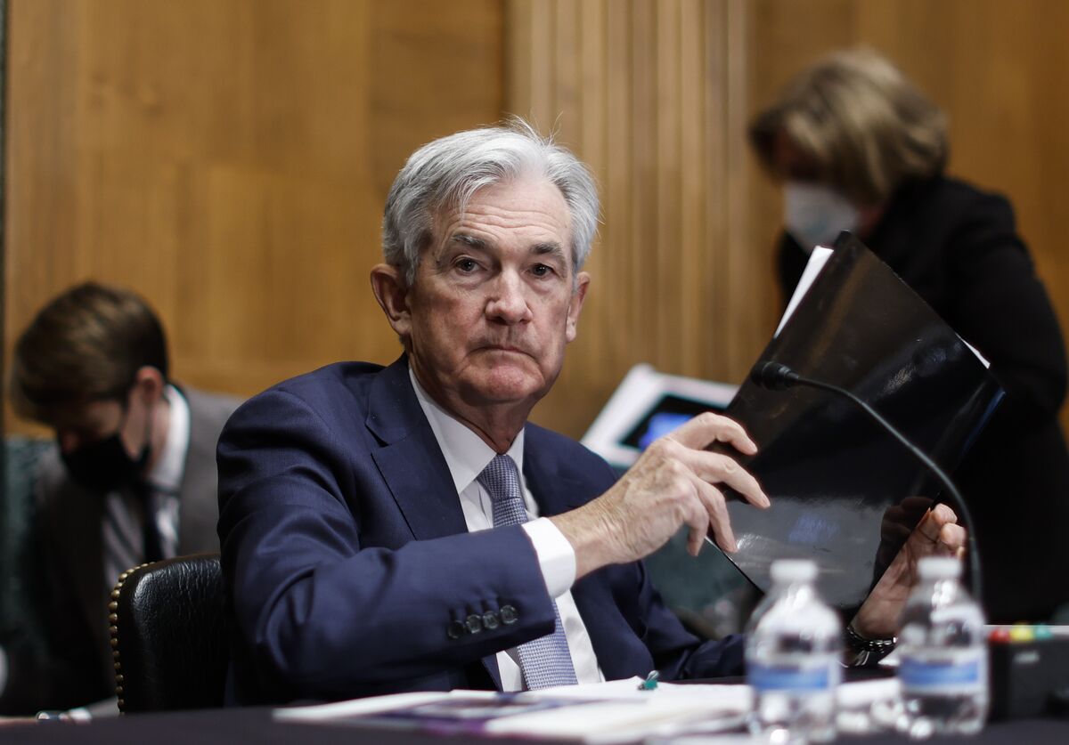 what-s-happening-in-the-world-economy-the-fed-s-risky-launch-bloomberg