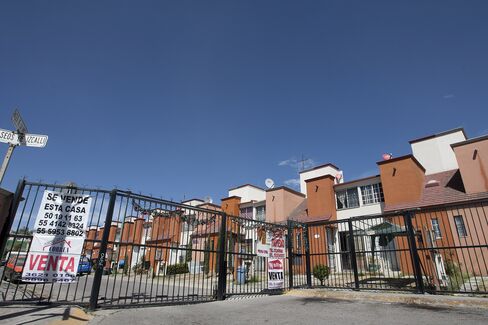 Foreclosed Homes Flood Mexico Market as Builders Sink