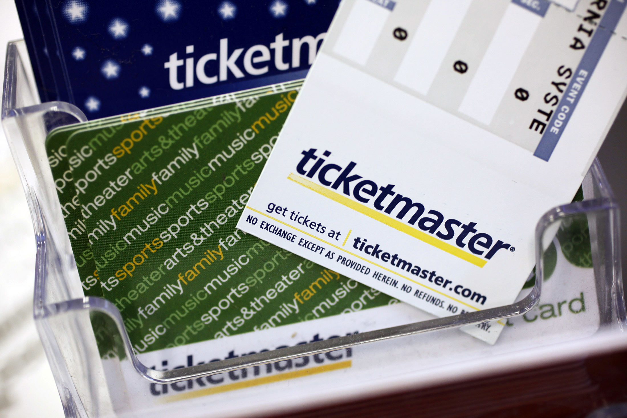 Ticketmaster Teams Up With Fanatics for E-Commerce Partnership