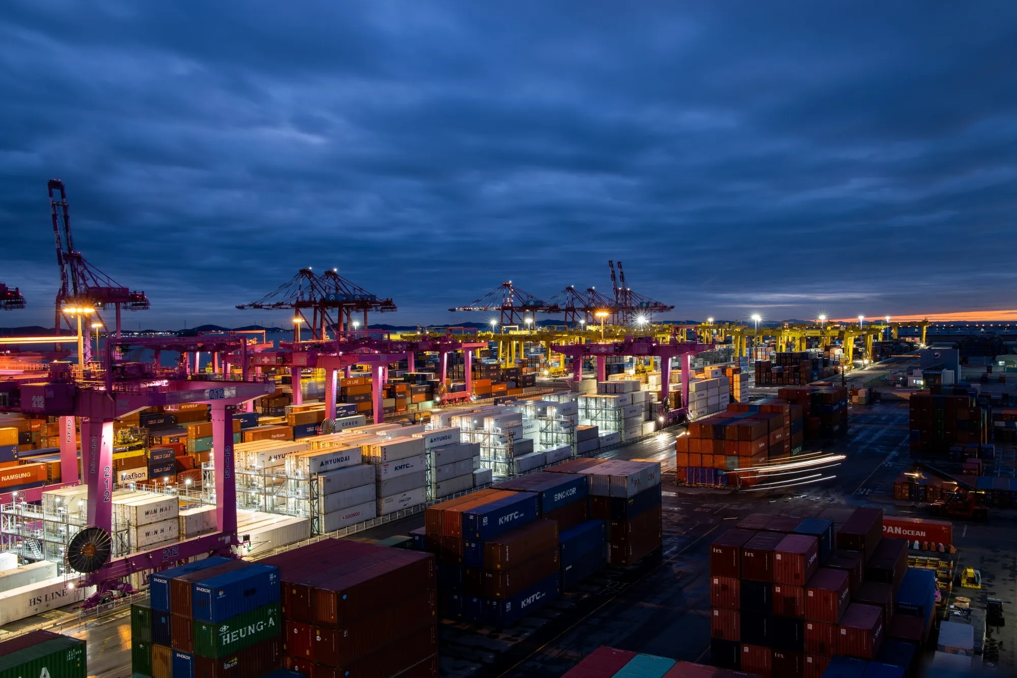 Containers&nbsp;in Incheon New Port in South Korea.