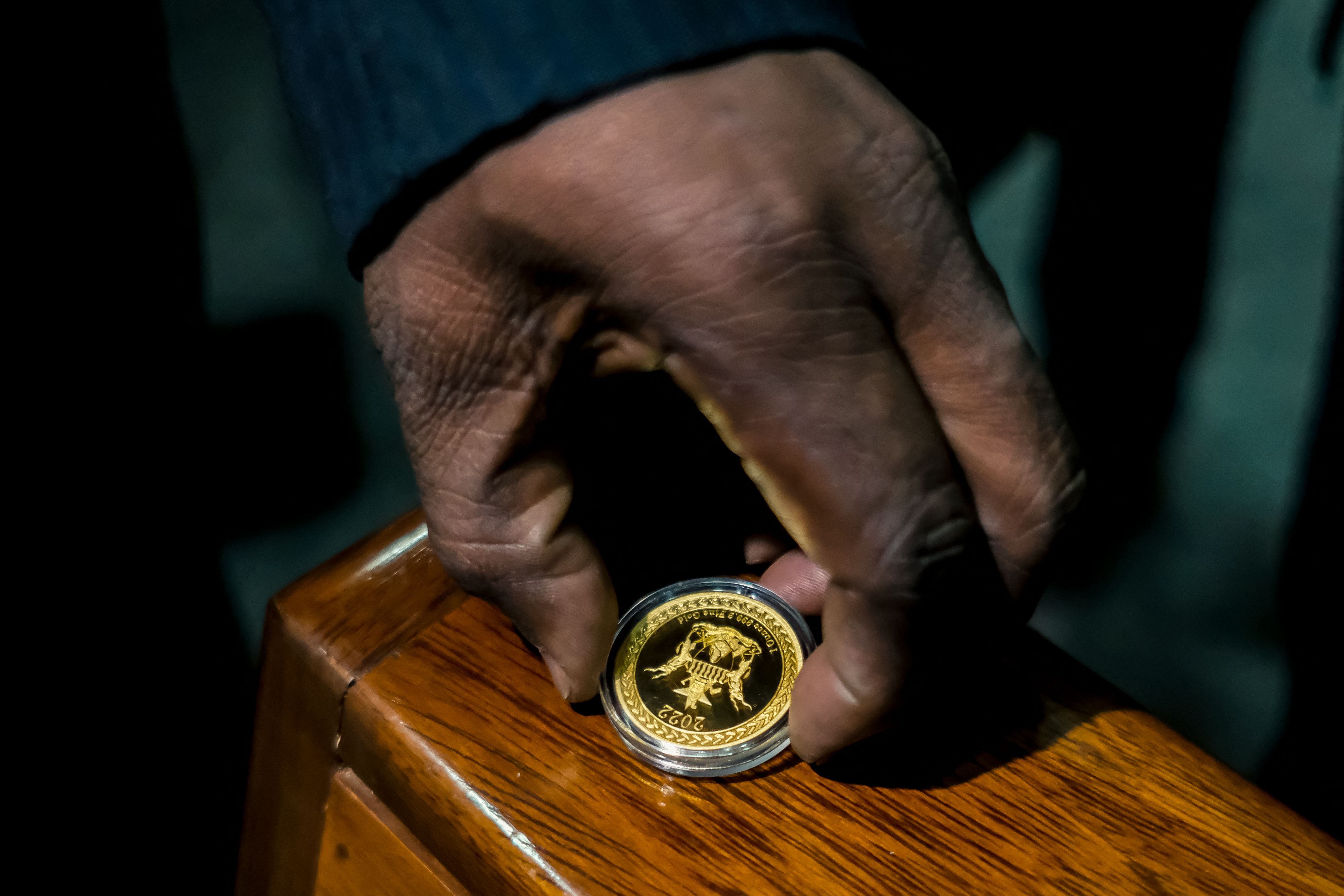 The measure adds to others announced this year to stabilize the currency and curb inflation such as lifting the key interest rate to 200% from 80%&nbsp;in June, reintroducing the US dollar as legal currency,&nbsp;selling gold coins&nbsp;and potentially setting up a&nbsp;currency board.