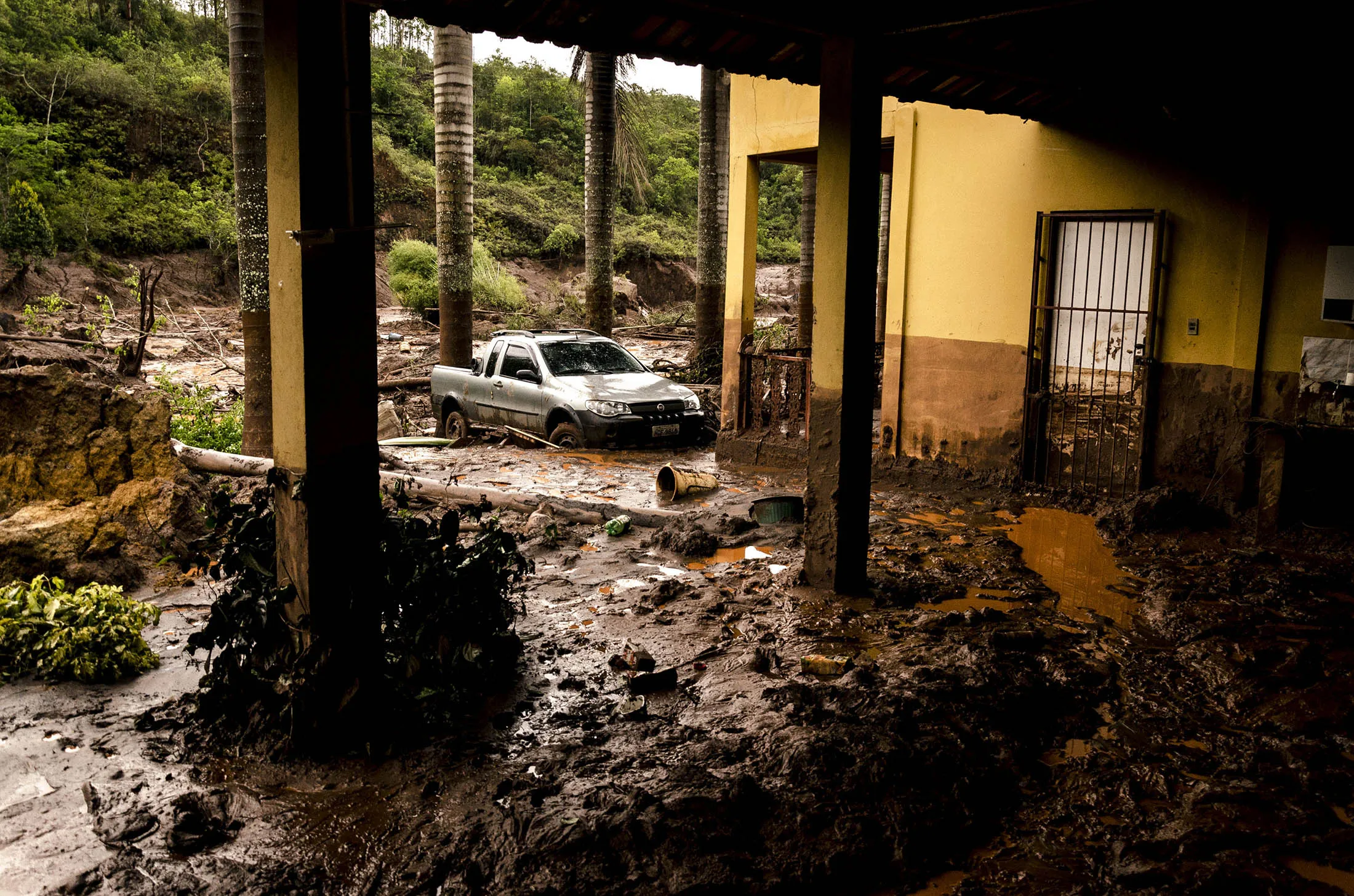 Two dams at the iron-ore producer’s biggest operation burst in November 2015, unleashing a torrent of muddy floodwater that destroyed an entire mining community in southwestern Brazil.
