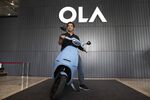 Ola’s chief marketing officer, Varun Dubey, at the electric scooter’s Bengaluru launch on Aug. 15.