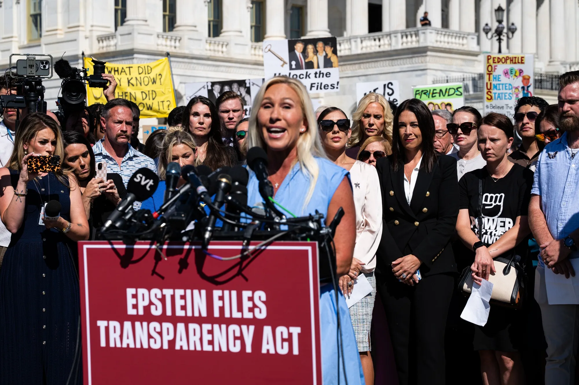 Trump Signs Epstein Files Bill After Fight That Split GOP - Bloomberg
