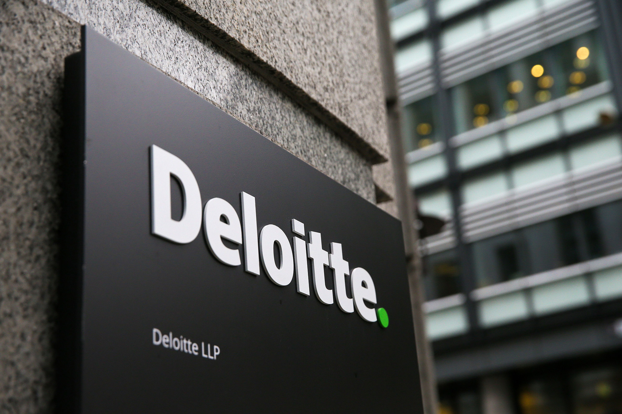 Deloitte презентация pdf