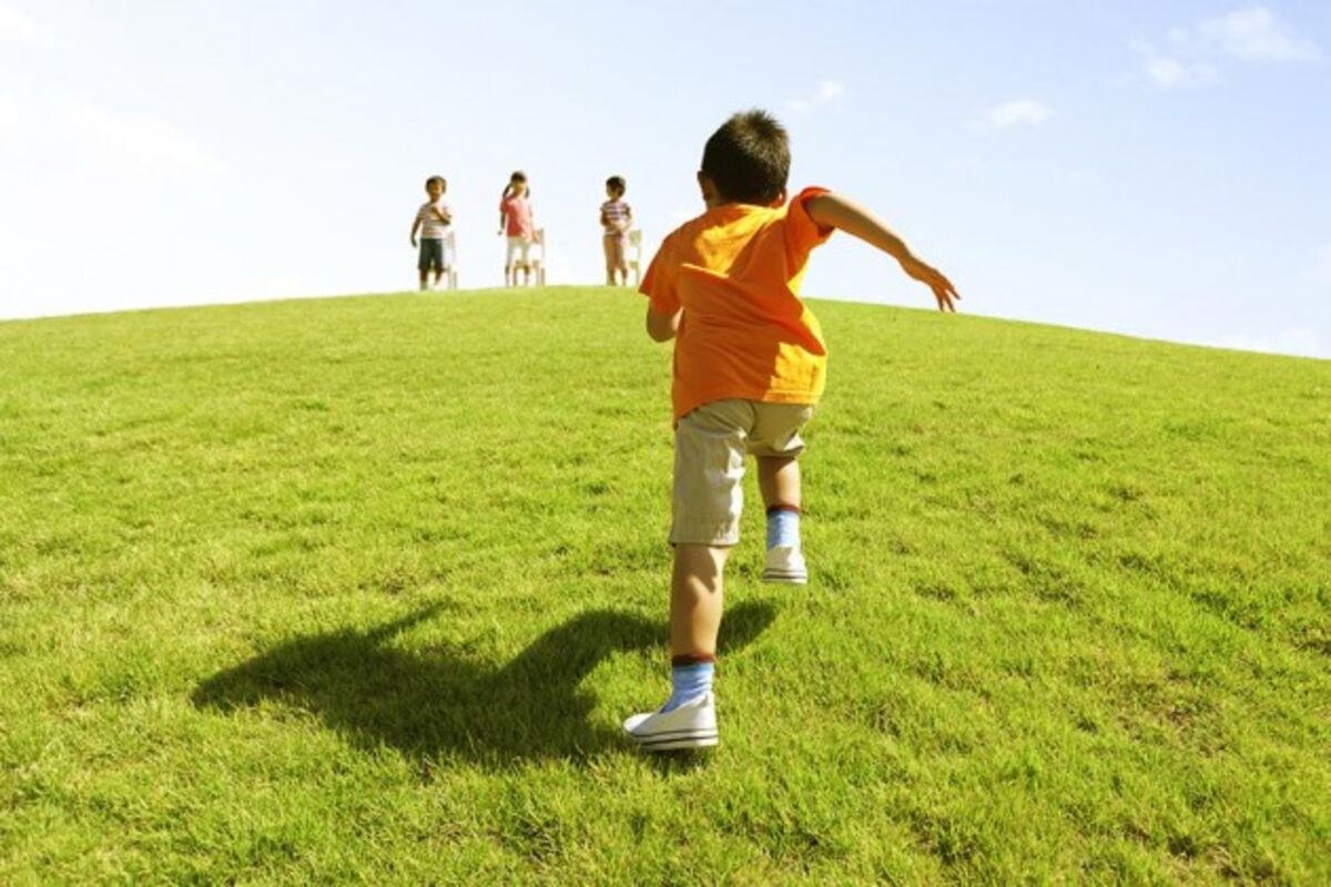 leaving-a-kid-alone-in-a-park-is-actually-pretty-safe-bloomberg