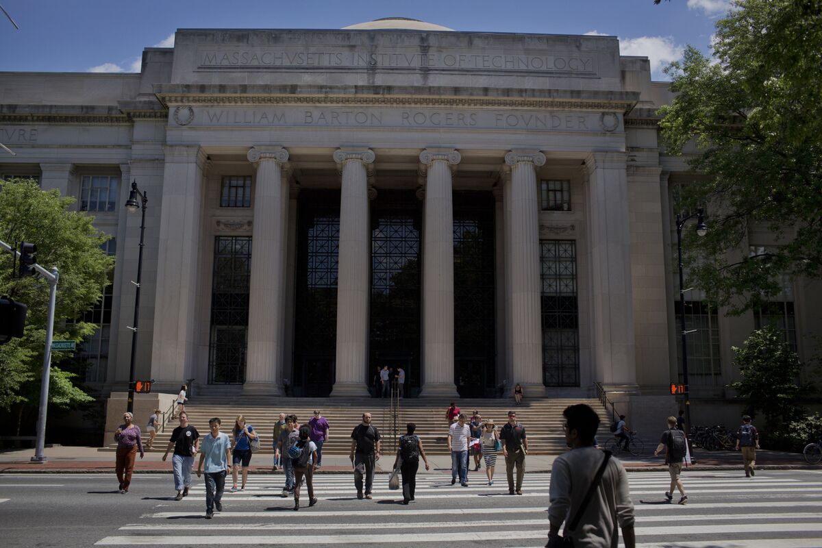 MIT's Endowment Chief Delivers Better Returns for Lower Pay Bloomberg