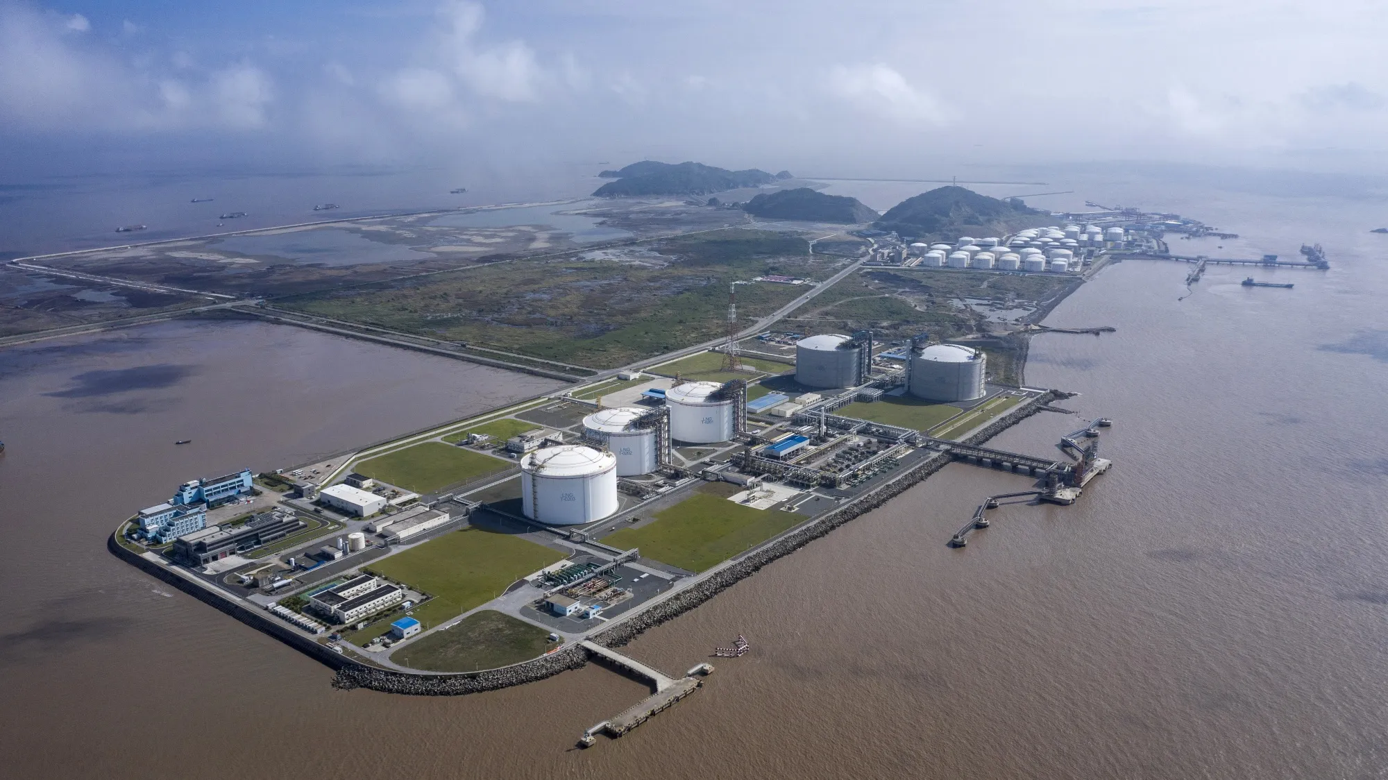 An LNG&nbsp;terminal at the Yangshan Deepwater Port in Shanghai.