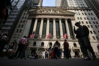 Traders At The New York Stock Exchange As Stocks Trim Declines With Oil Traders On Edge