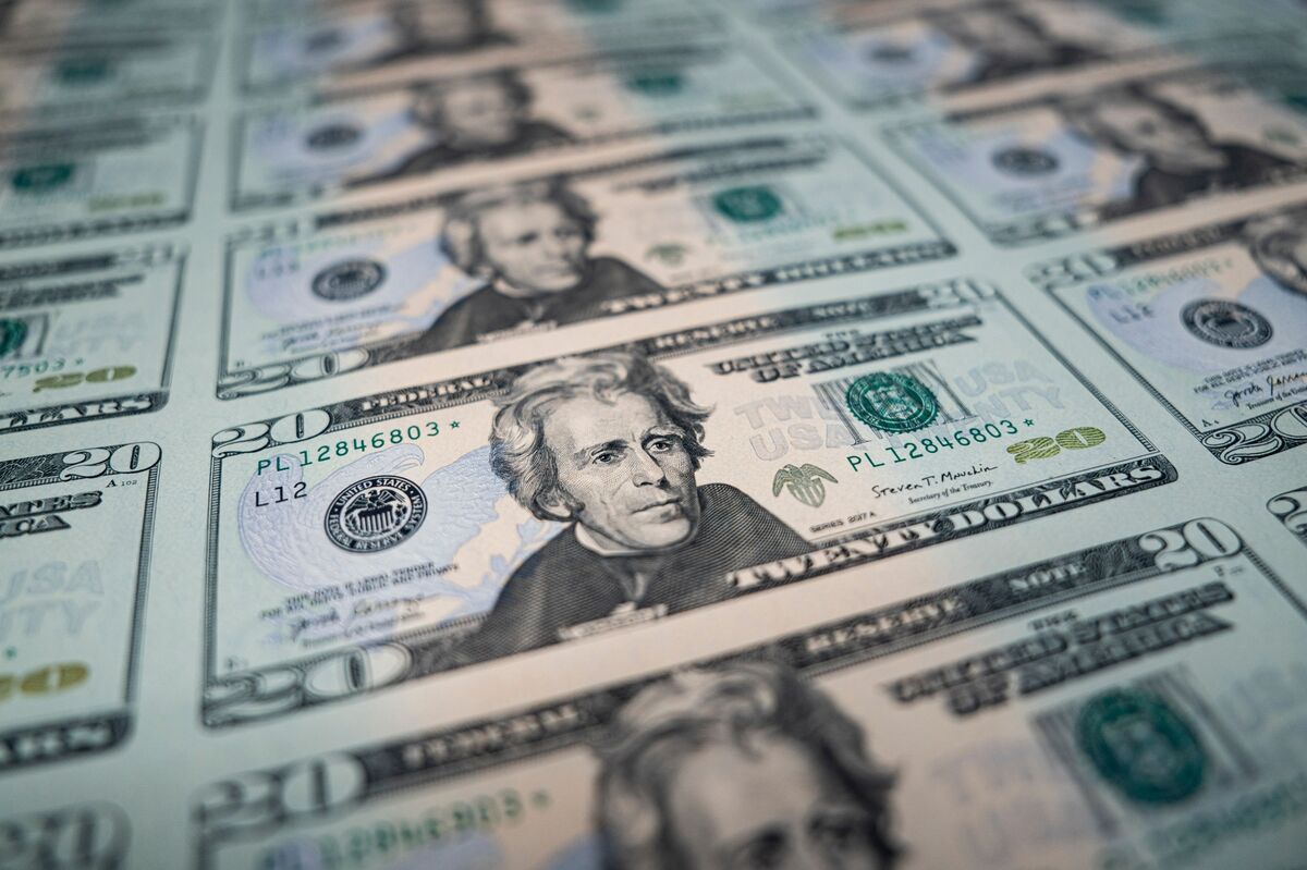 Dollar Climbs Most Since September Amid Doubts Over Fed Rate Cut