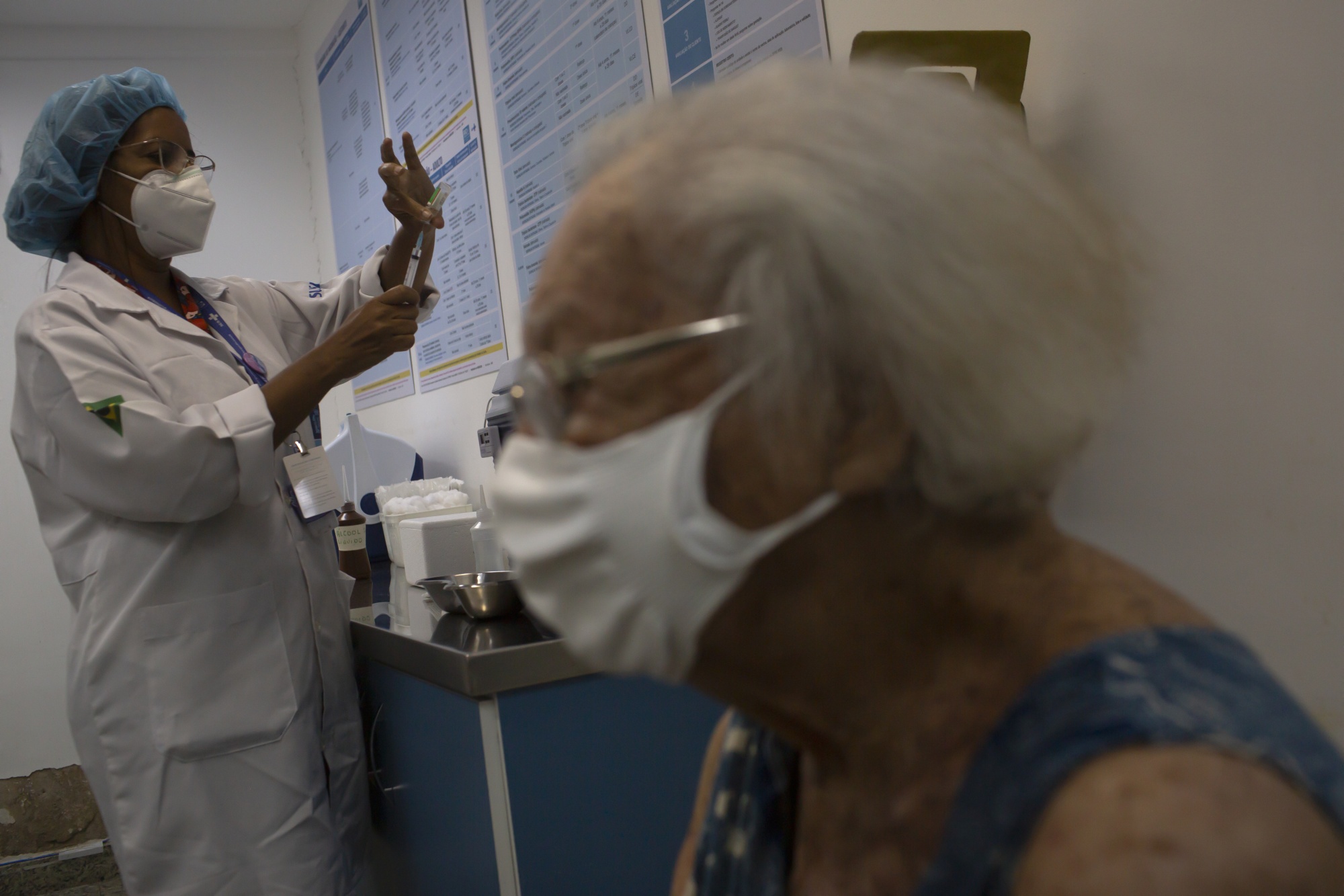 Vaccination Efforts As Rio Tops 500,000 Covid-19 Cases