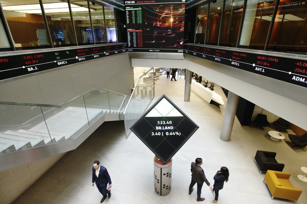 London Stock Exchange, Hong Kong Deal: London Banker Takes a Shot ...