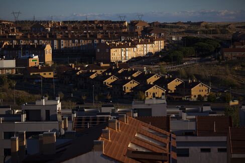 Spain Home Prices Halt Decline After Dropping 36 Straight Months