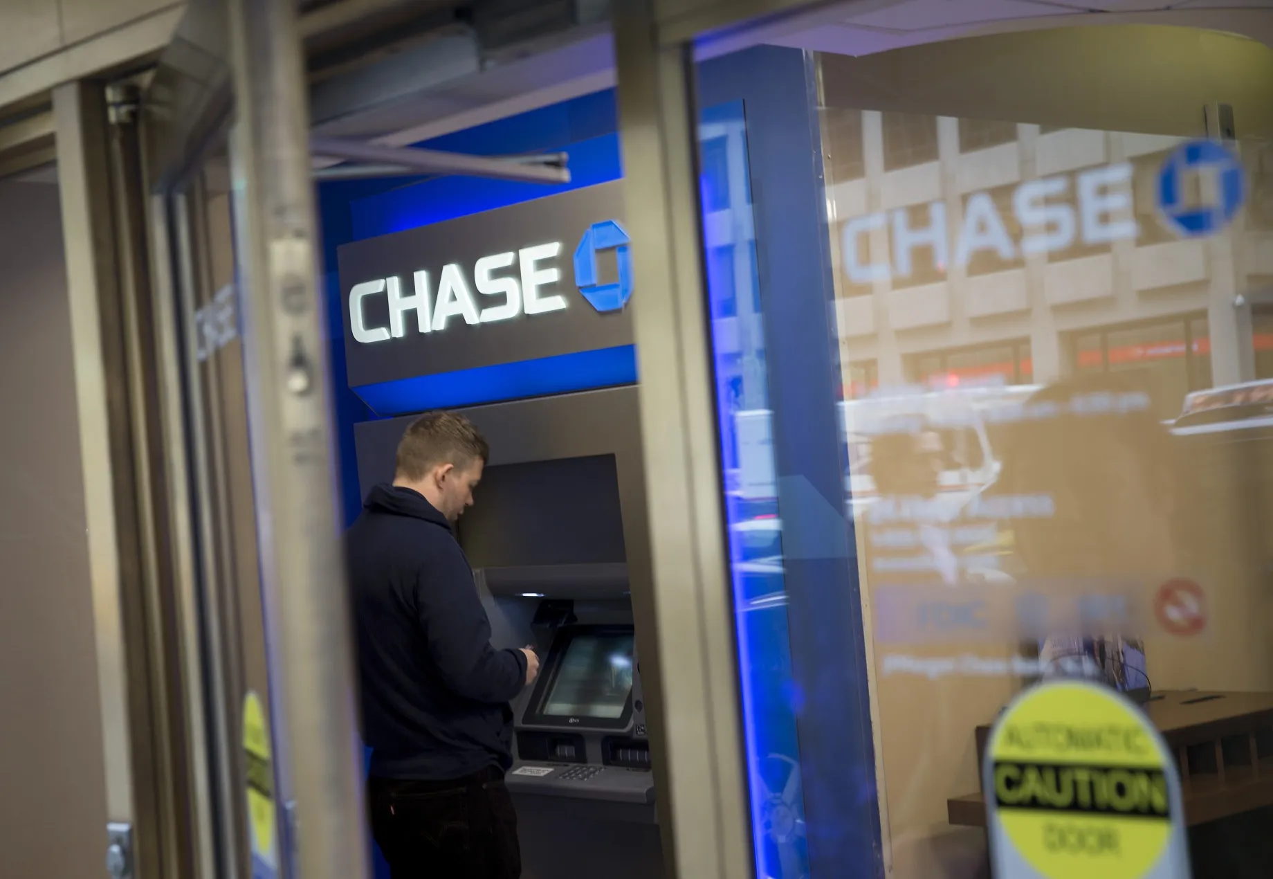 Views Of JPMorgan Chase & Co. And Wells Fargo & Co. Branches Ahead Of Earns