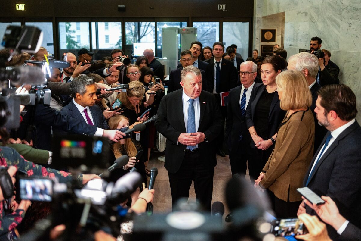 
                            Trump Envoy Says US and Greenland Likely to Reach Beneficial Agreement