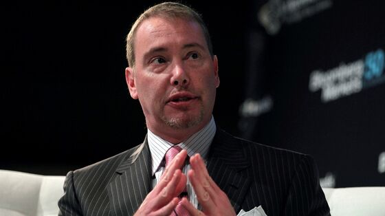 Gundlach Says Fed Is Guessing That Inflation Will Be Transitory