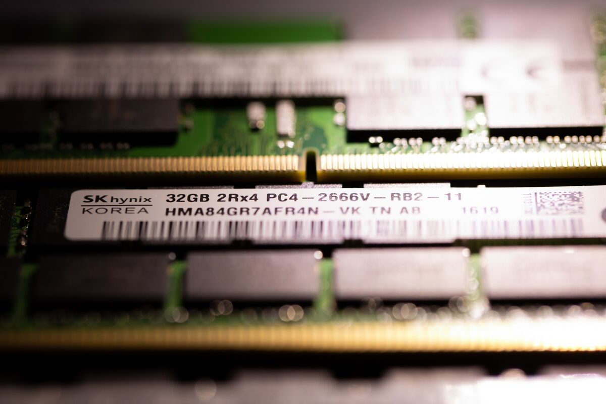 SK Hynix Triples Profit on Rising Chip Demand for PCs, Smartphones ...