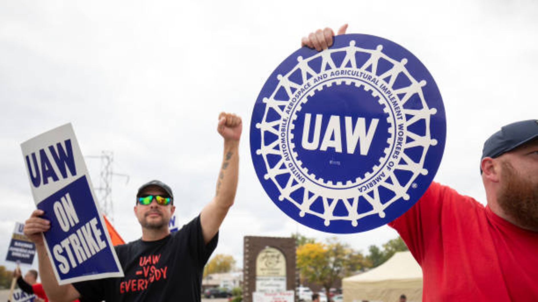 General Motors reaches deal with UAW, ending weeks-long strike