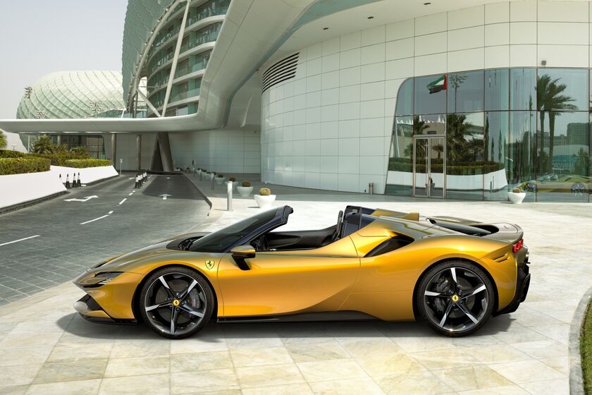 relates to Ferrari’s First Plug-In Hybrid Convertible Packs Powerful Punch