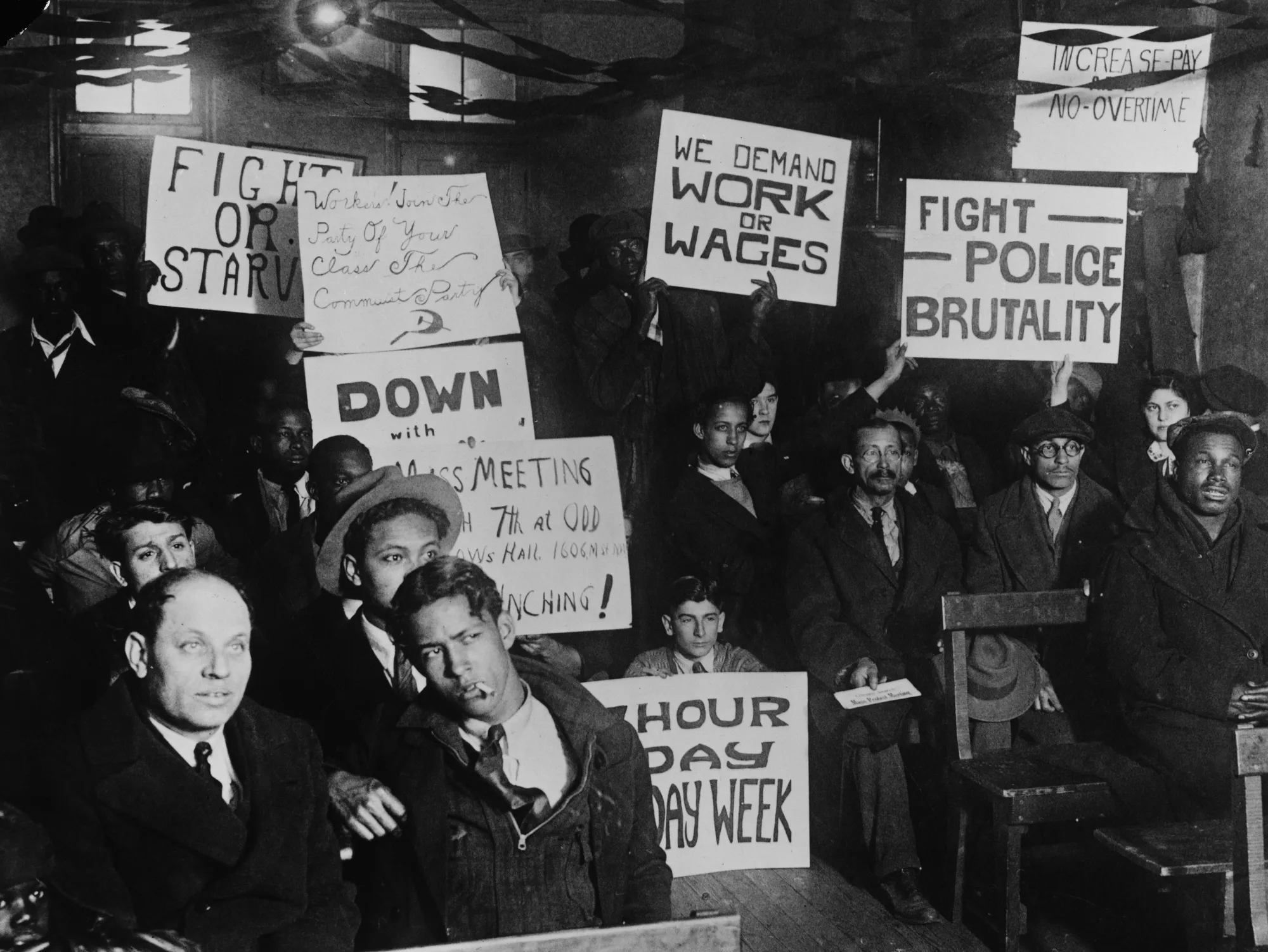 Familiar themes in post-war 1920 America.