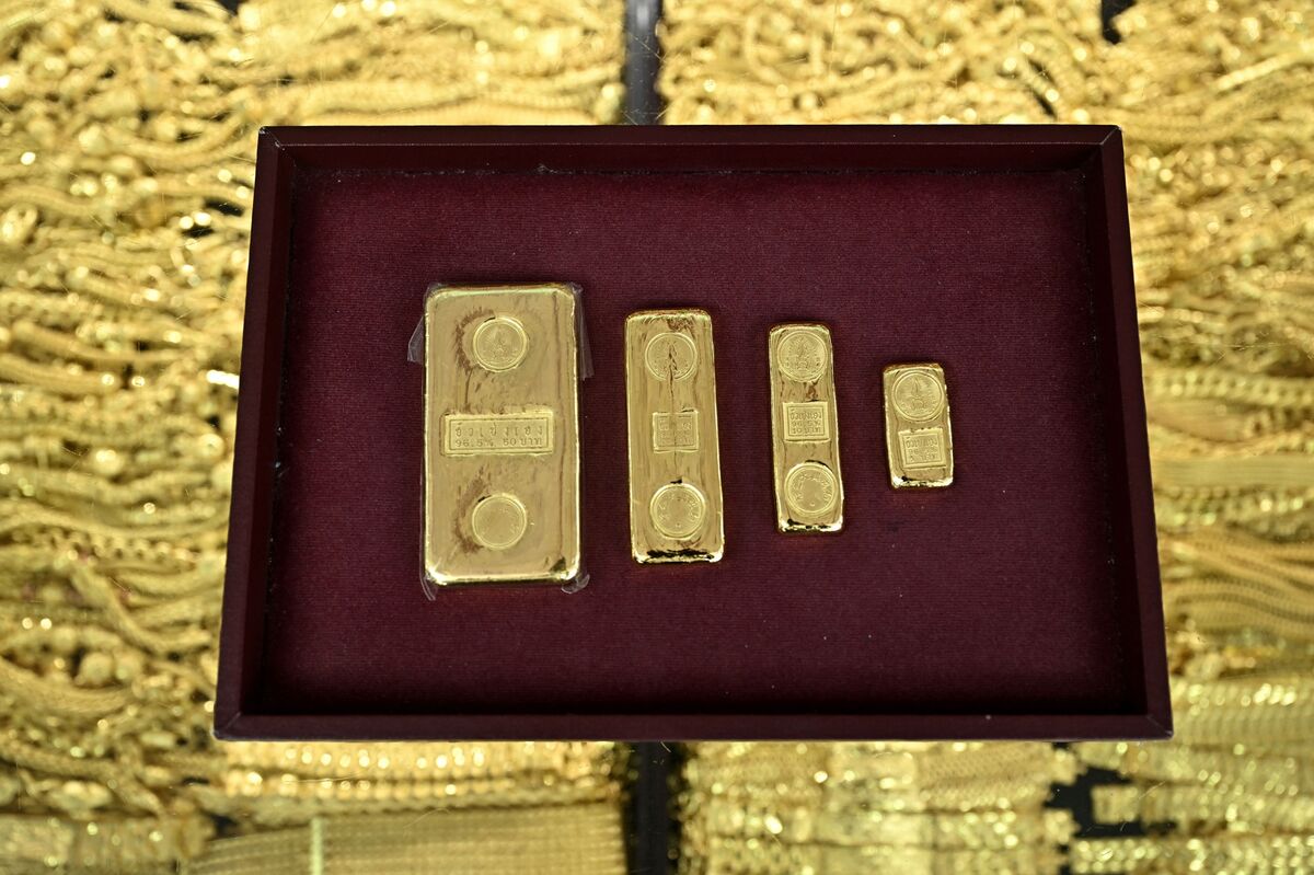 A Gold Crash Everyone Saw Coming Lures Bargain Hunters Worldwide