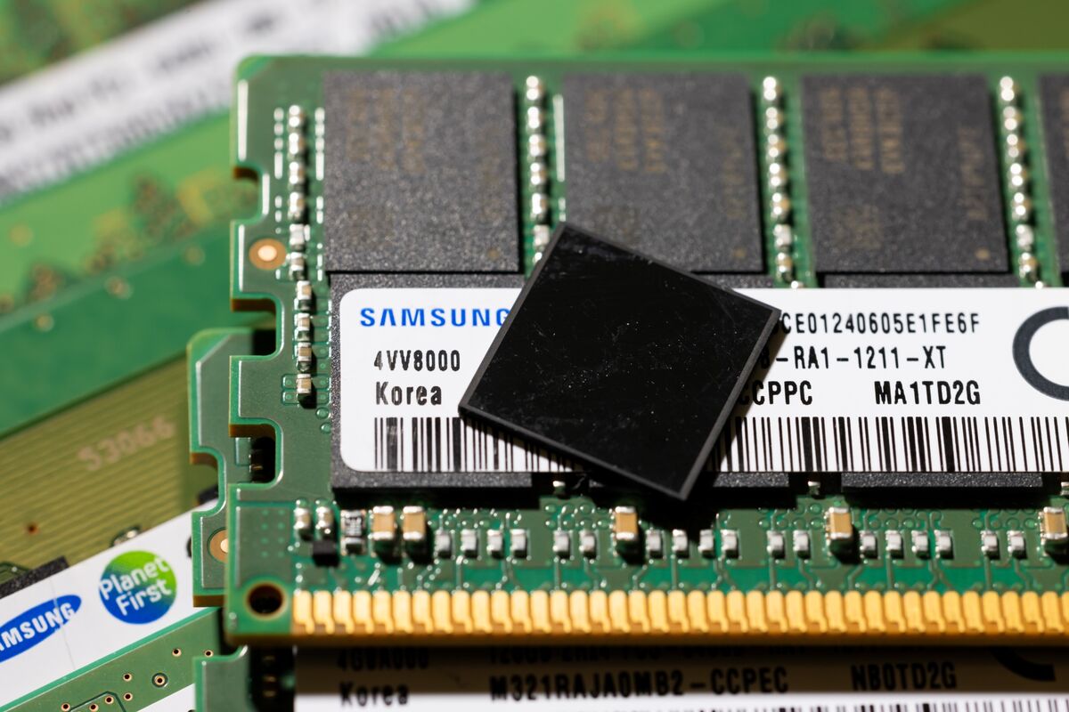 Samsung says it expects memory chip supply shortages to raise prices across the electronics industry, including potentially among its own consumer products (Bloomberg)