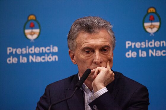 Ten Weeks of Torment to Know if Argentina Crisis Was Justified