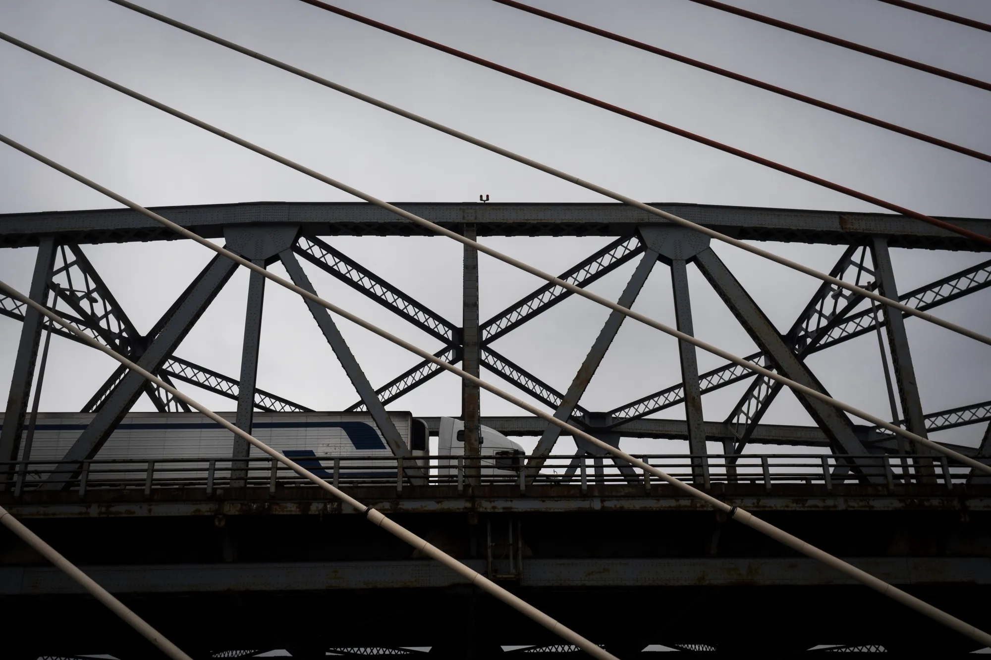 Governor Cuomo Hosts Grand Opening For The First Span Of New Kosciuszko Bridge