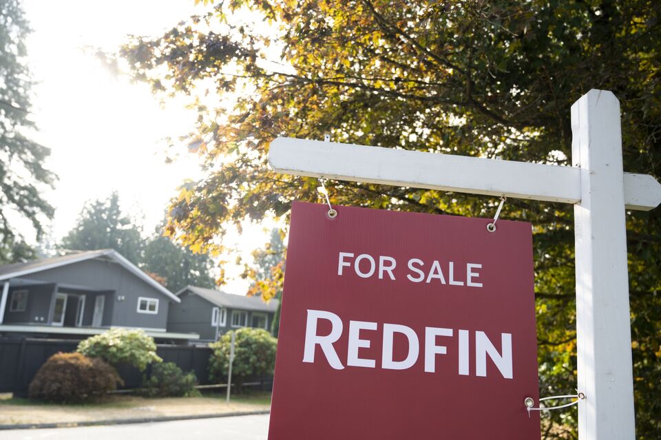 Private Lender Cuts Canada Mortgage Business As Defaults Rise - Bloomberg