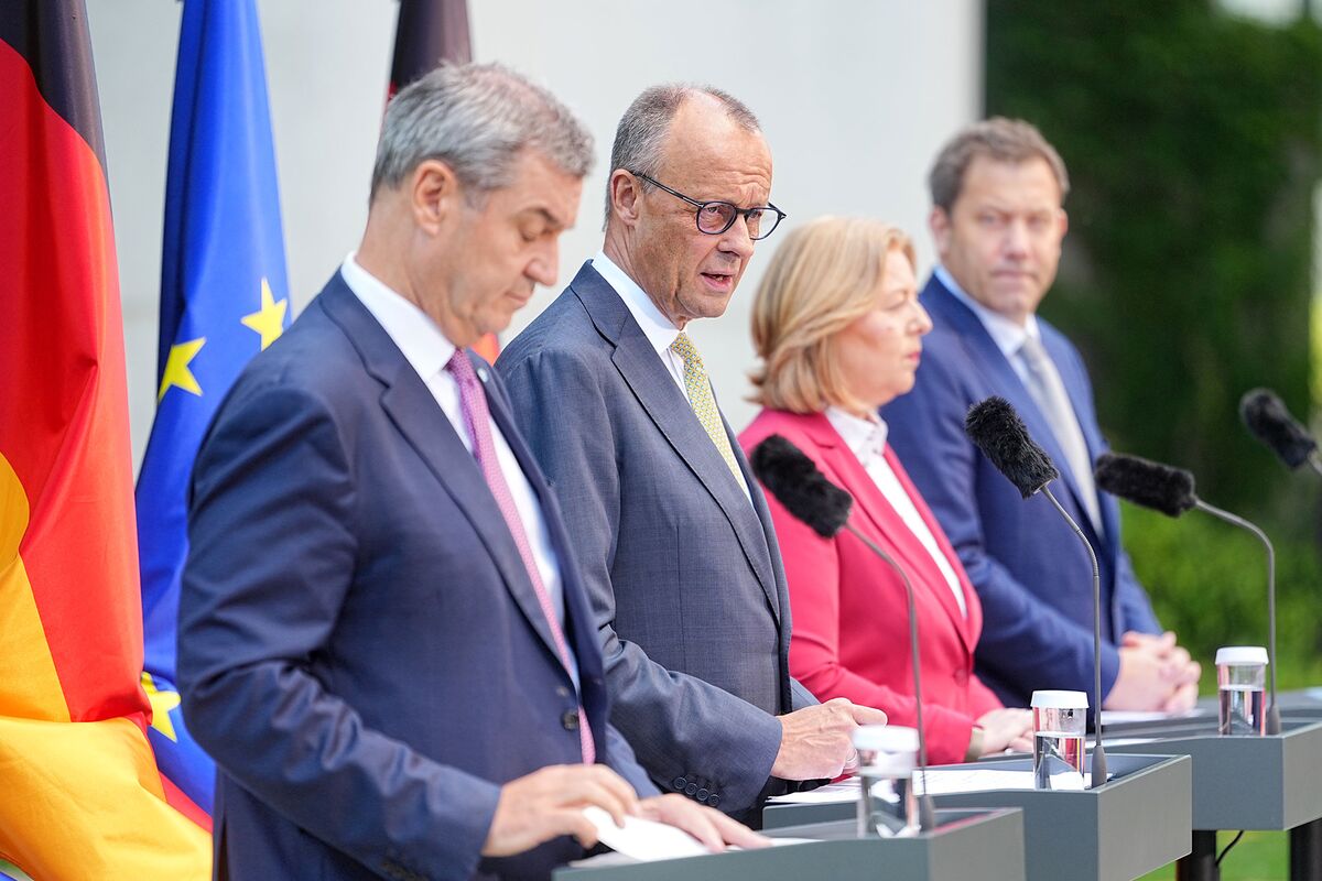 German Coalition Offers €10 Billion in Tax Relief in Reform Pact