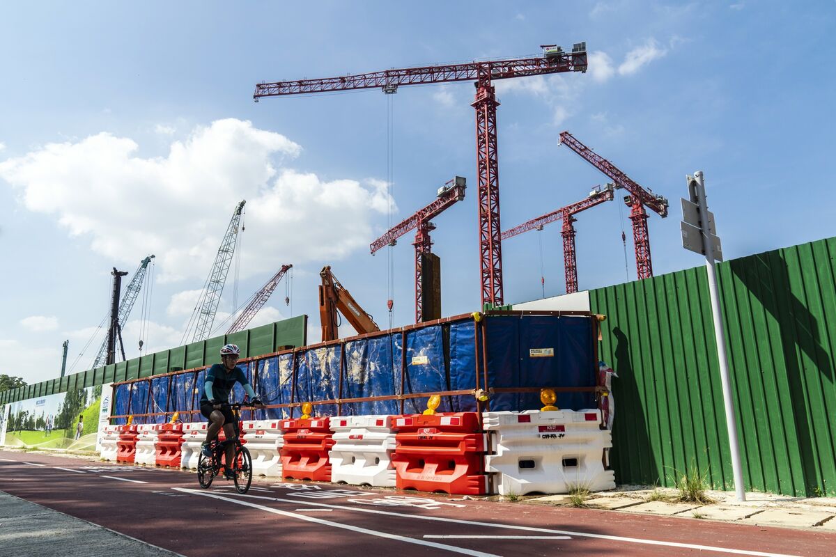 Hong Kong Developers Are Skeptical About Ambitious Tech Hub
