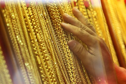 Jewelry Demand May Revive Gold, Mining Stocks