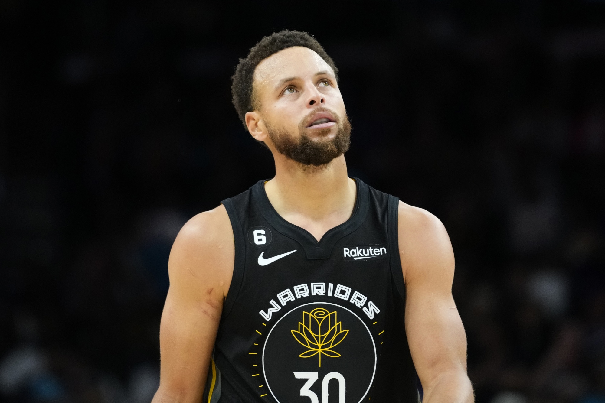 Curry Scores 50 Points, But Suns Beat Warriors 130-119 - Bloomberg