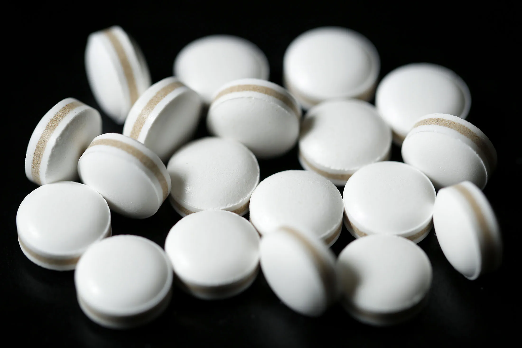 1499665092_japan pill drugs hp social
