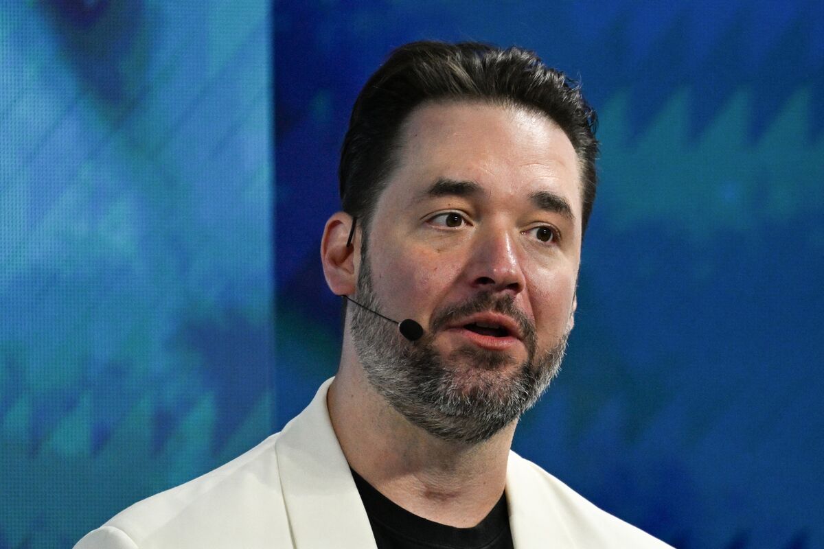 reddit founders net worth