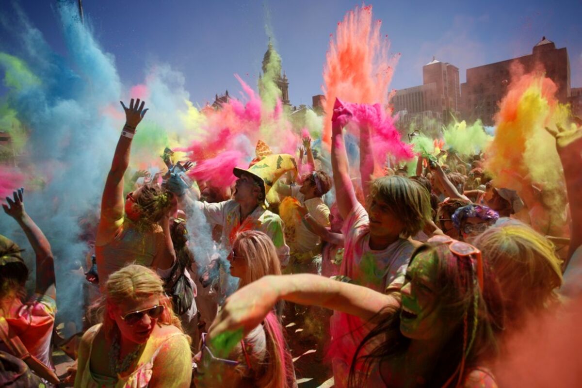 Stunning Pictures Of South Africans Celebrating Holi For The First Time Bloomberg