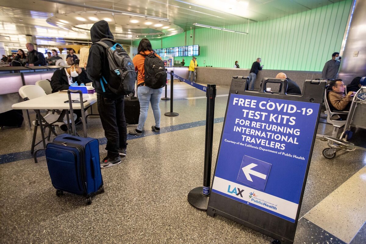 US to Lift Covid Test Requirements for Travelers From China, Hong Kong