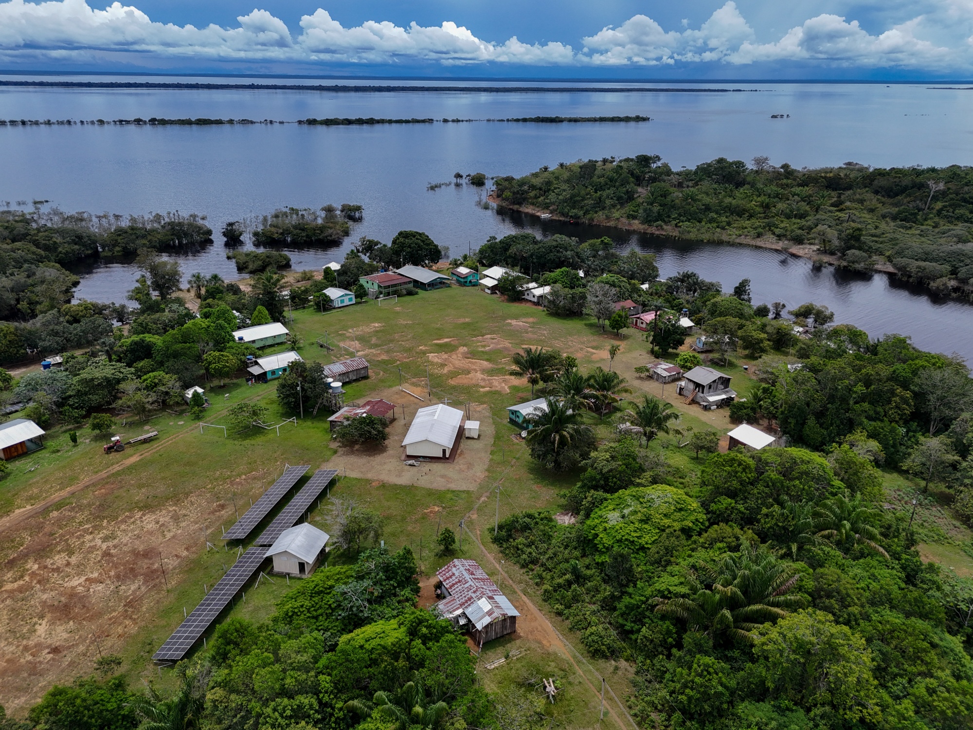 The microgrid in Santa Helena do Inglês, in Amazonas state. Photographer: Michael Dantas/Bloomberg