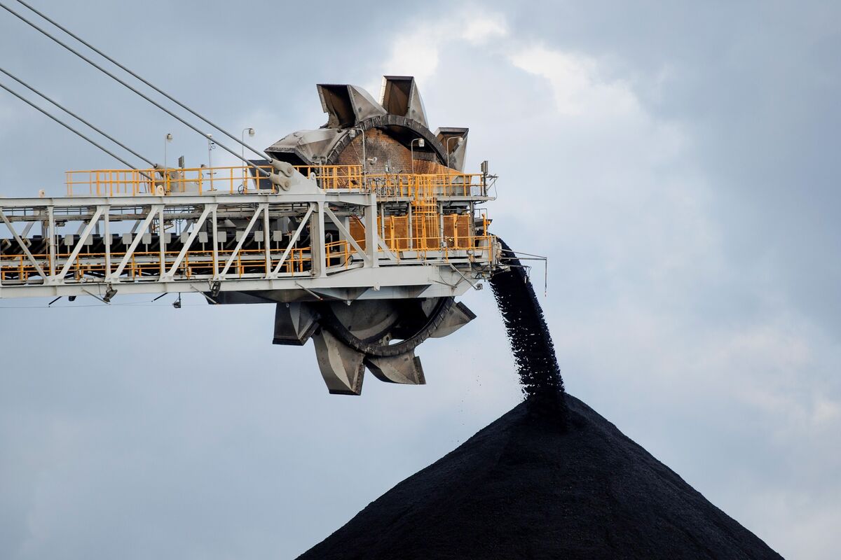 bloomberg.com - Paul-Alain Hunt - Heavy Rainfall Disrupts Australian Metallurgical Coal Supplies