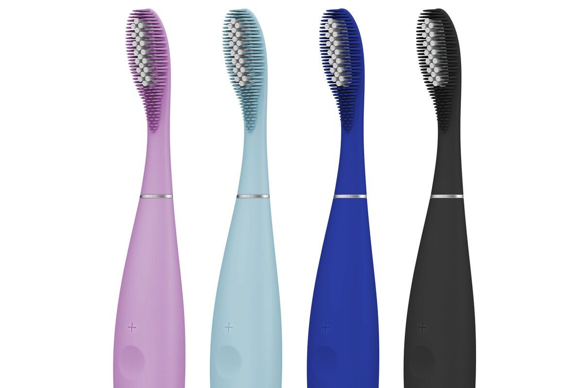 foreo brush teeth