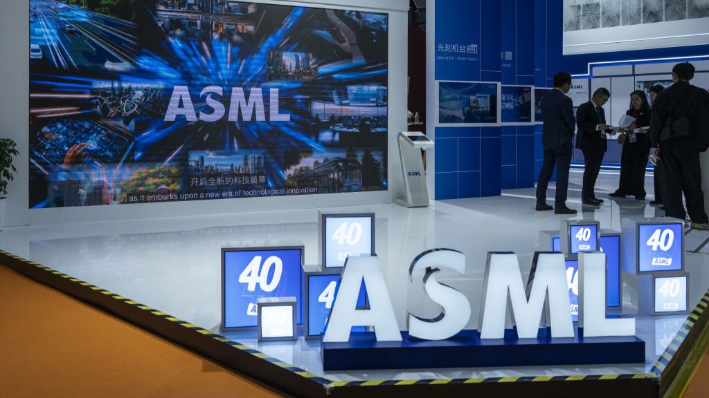 ASML Reports 18% Order Miss Amid Trade War Concerns