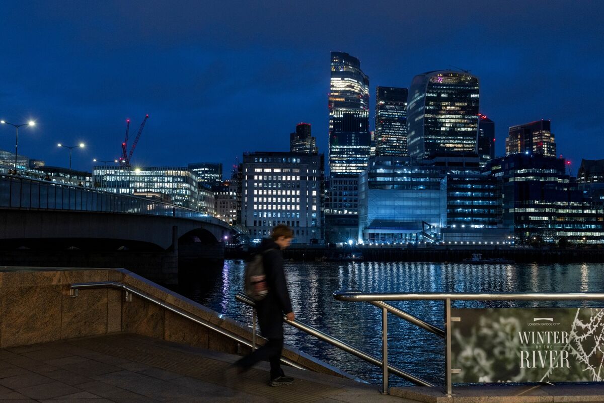 
                            Billionaire Trader Reveals $660 Million London Family Office Bet