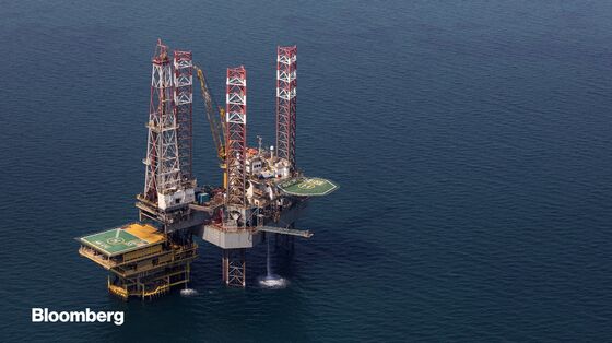 Aramco Keeps $75 Billion Dividend Promise Despite Oil’s Dive