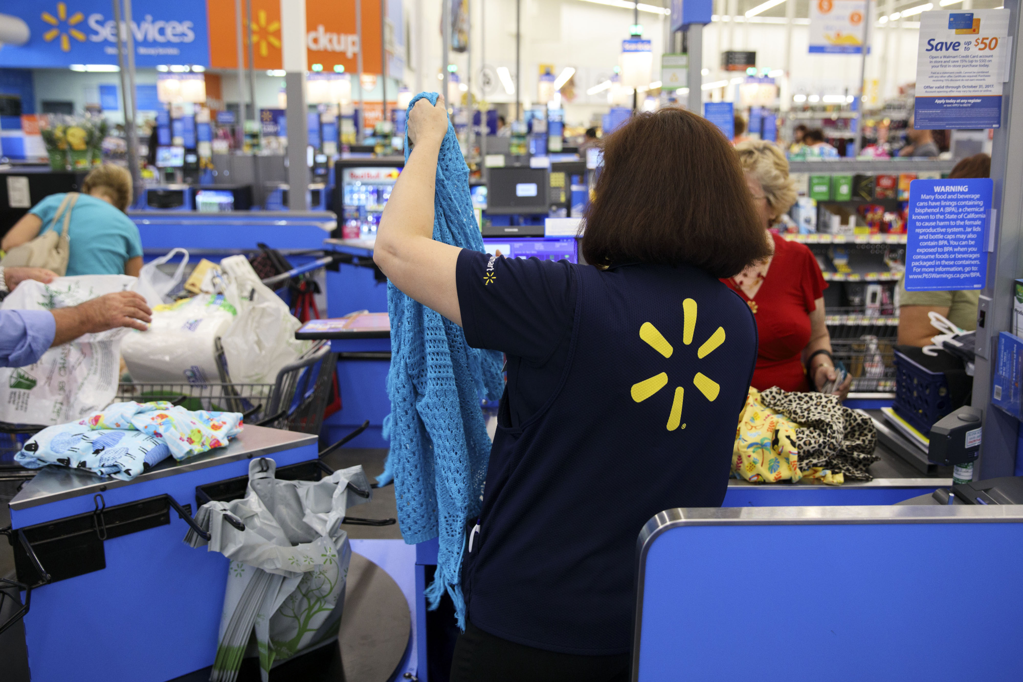 A Wal-Mart store&nbsp;in Burbank, California, on Aug. 8, 2017.&nbsp;