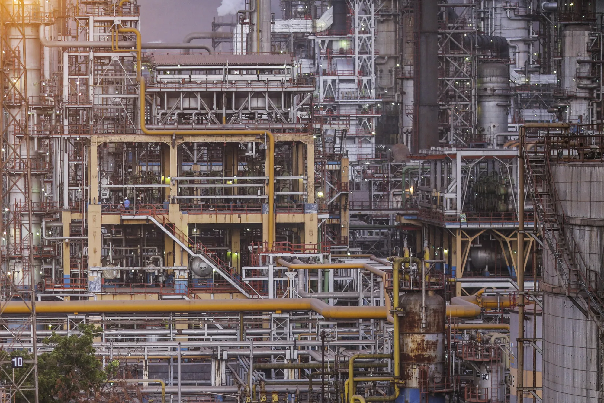 Oil Facilities And Services Ahead Of Final Year Figures After Demonetization Induced Fluctuation