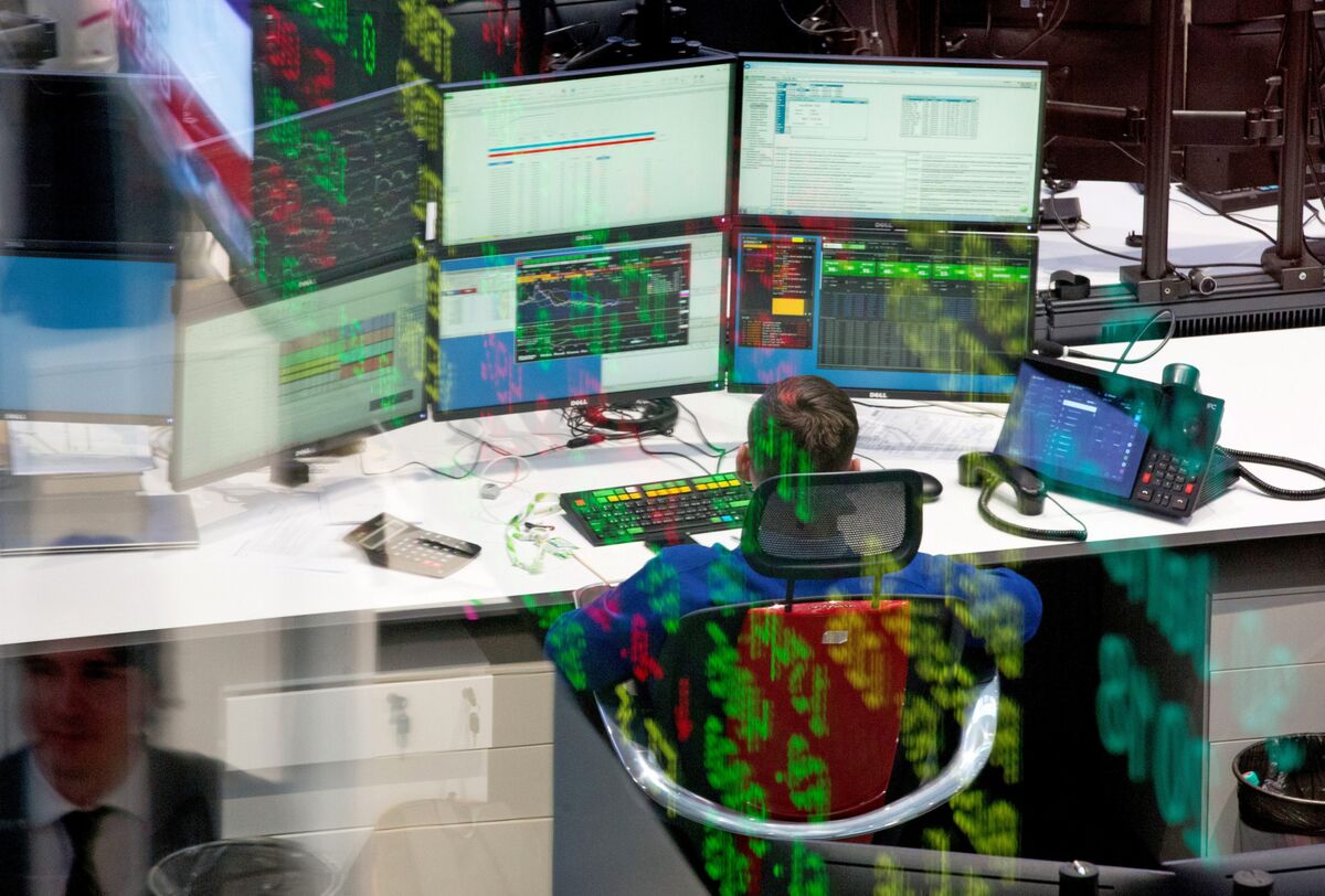 
                            Corporate Bond World Set to Get Its First Daily Closing Auction