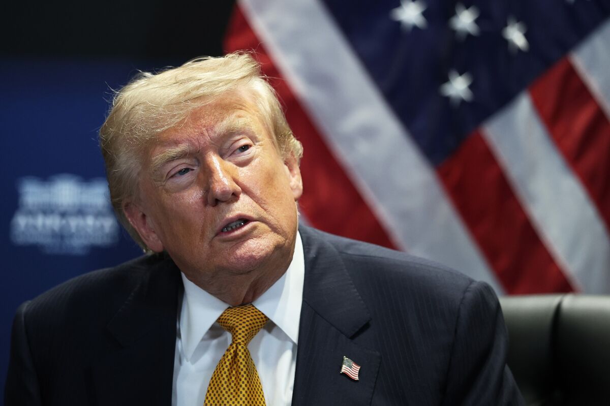 Trump Says He Won’t Sign Bipartisan Housing Bill, Linking It to Voter-ID Dispute