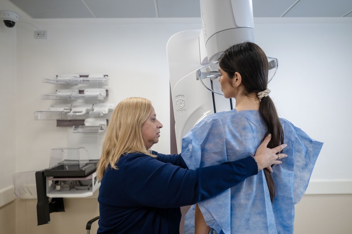 AI Screening Helps Catch Aggressive Breast Cancers Earlier, Swedish Trial Finds