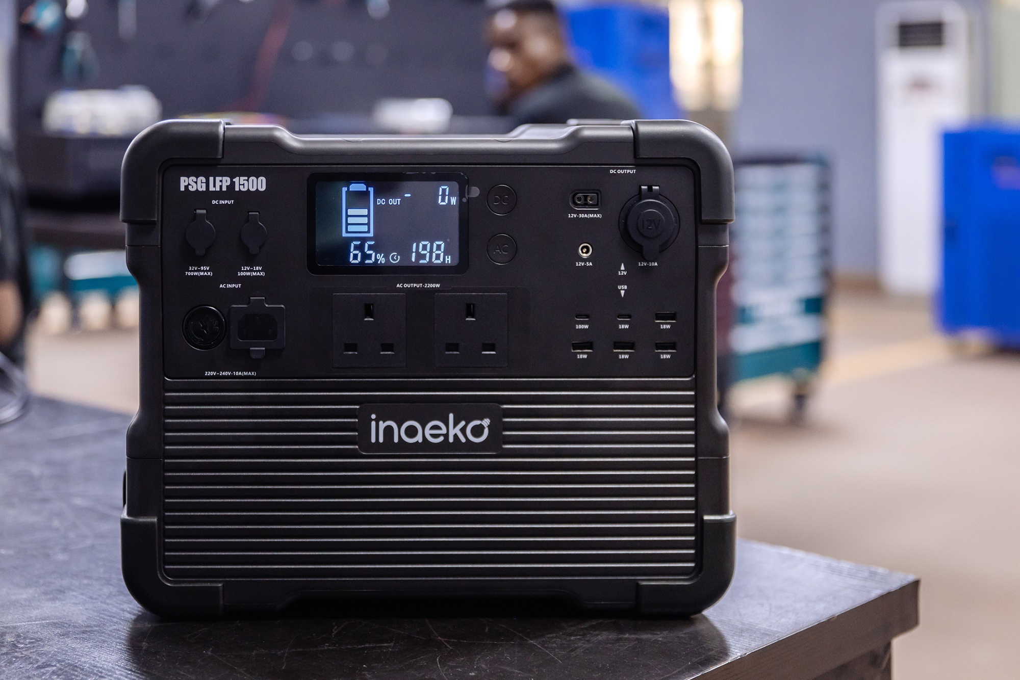 A portable power station for mass-market adoption.