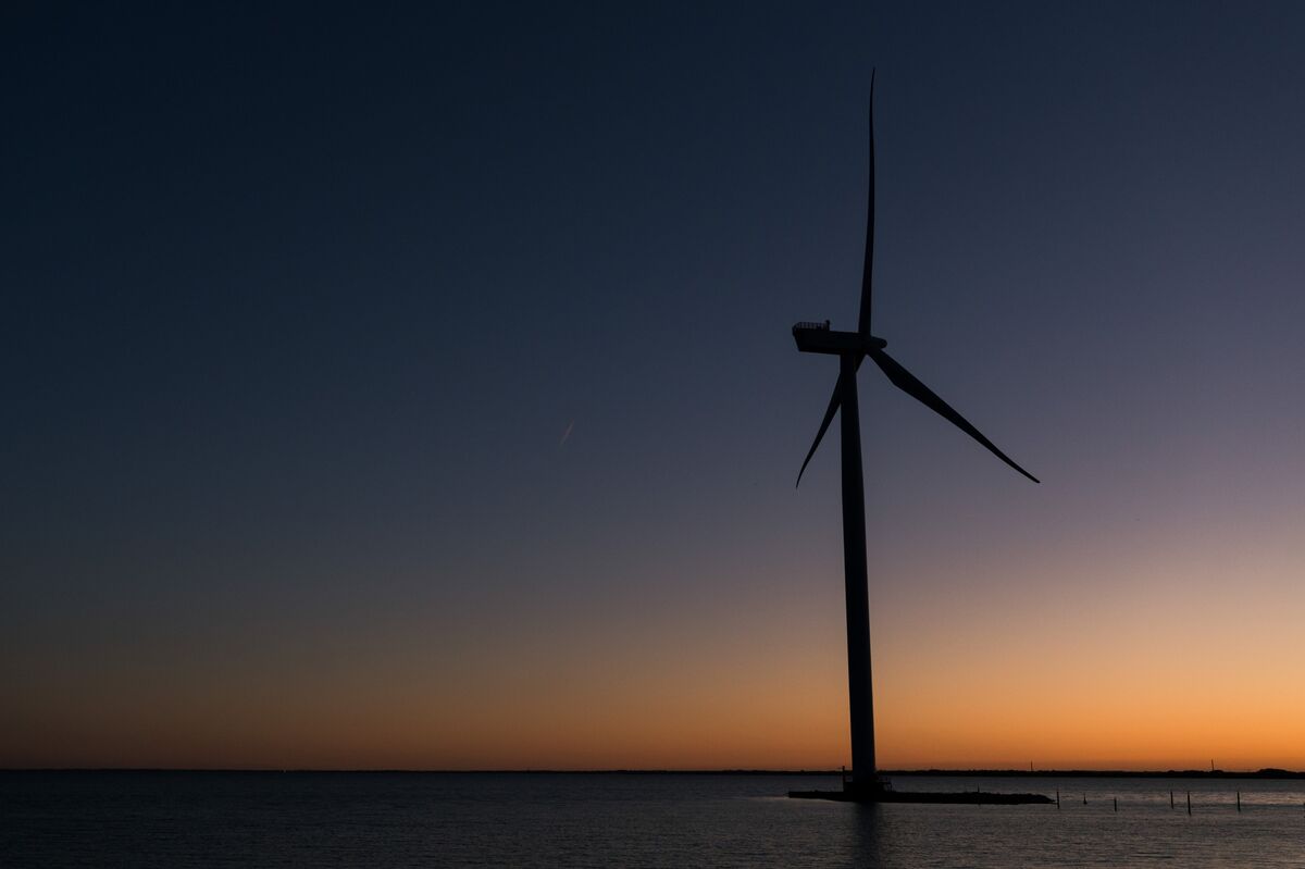 EU Opens Talks on Carbon Credits to Win Deal on Key Climate Goal